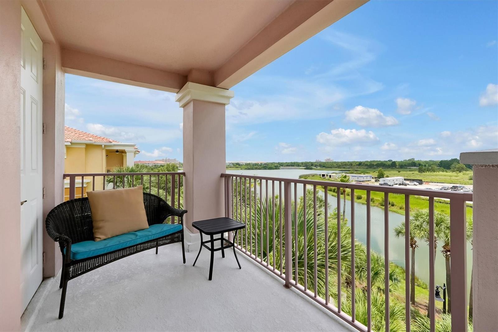 5048 SHOREWAY LOOP Unit 40404
