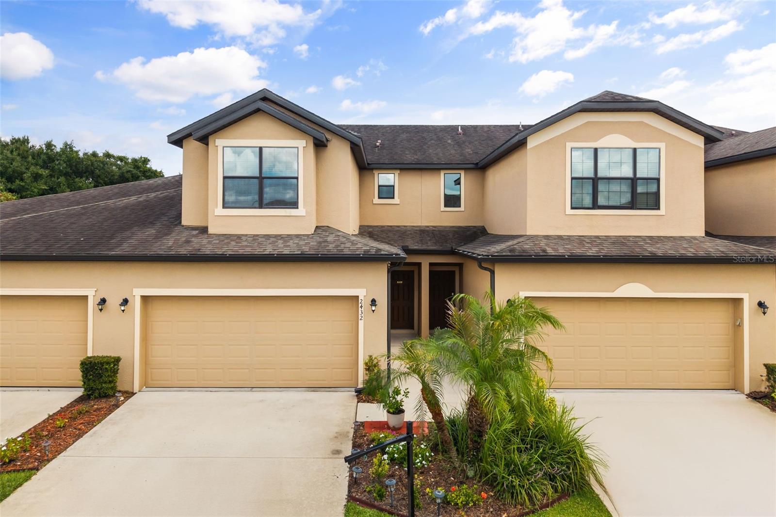 2432 SEVEN OAKS DRIVE