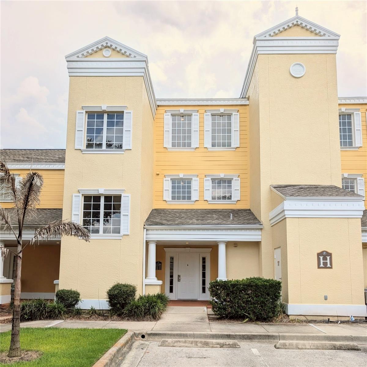 1338 SEVEN EAGLES COURT Unit 202
