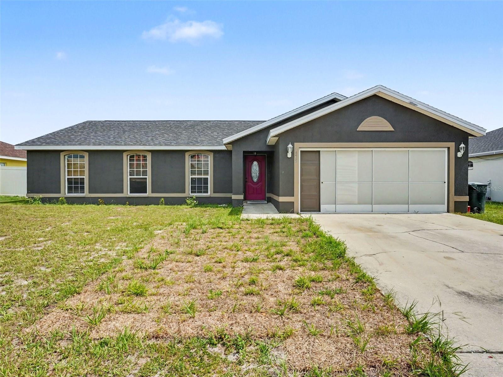 Listing photo 1 for 1335 Laurel Glen Dr
