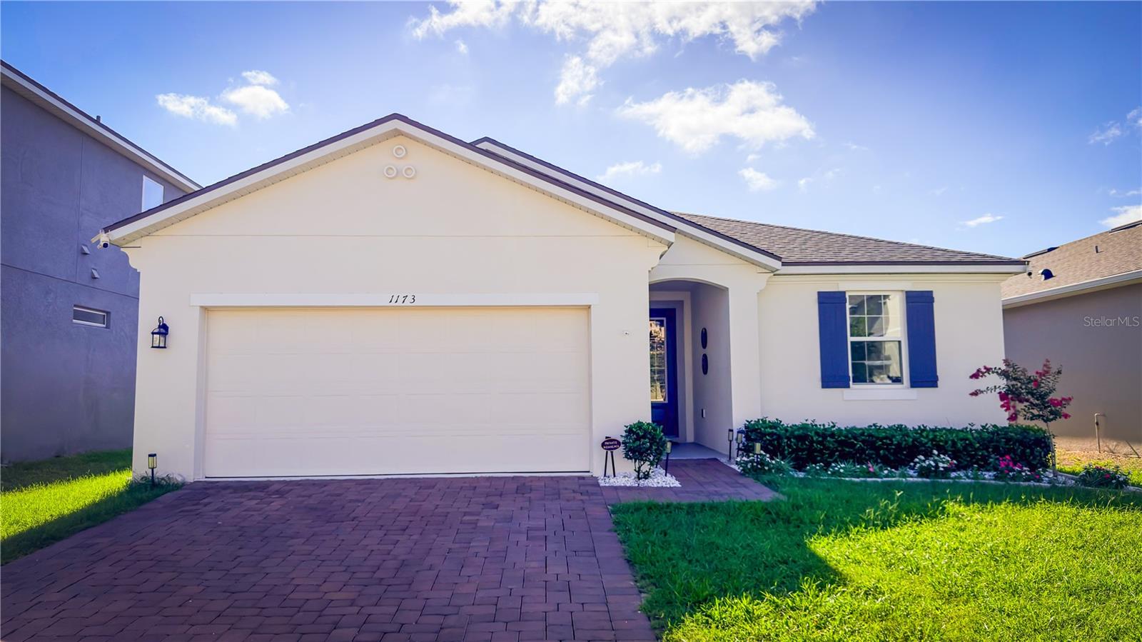 1173 LAKESHORE BREEZE PLACE