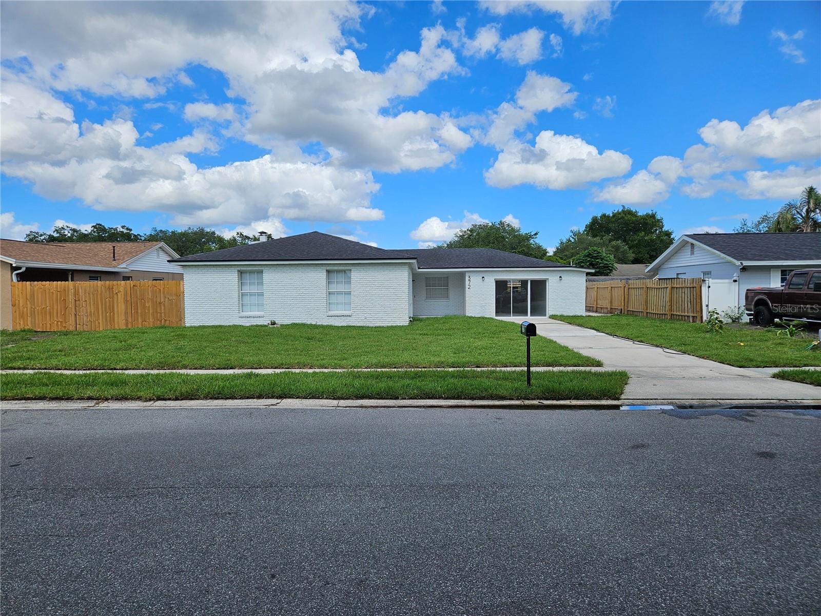 372 IMPERIAL DRIVE