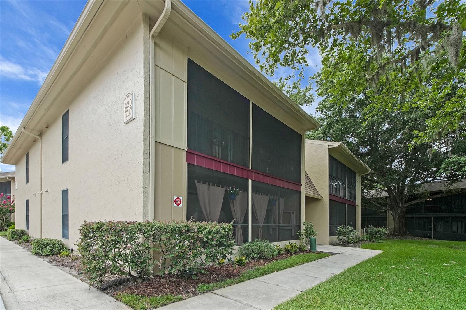 220 MOREE LOOP Unit 2