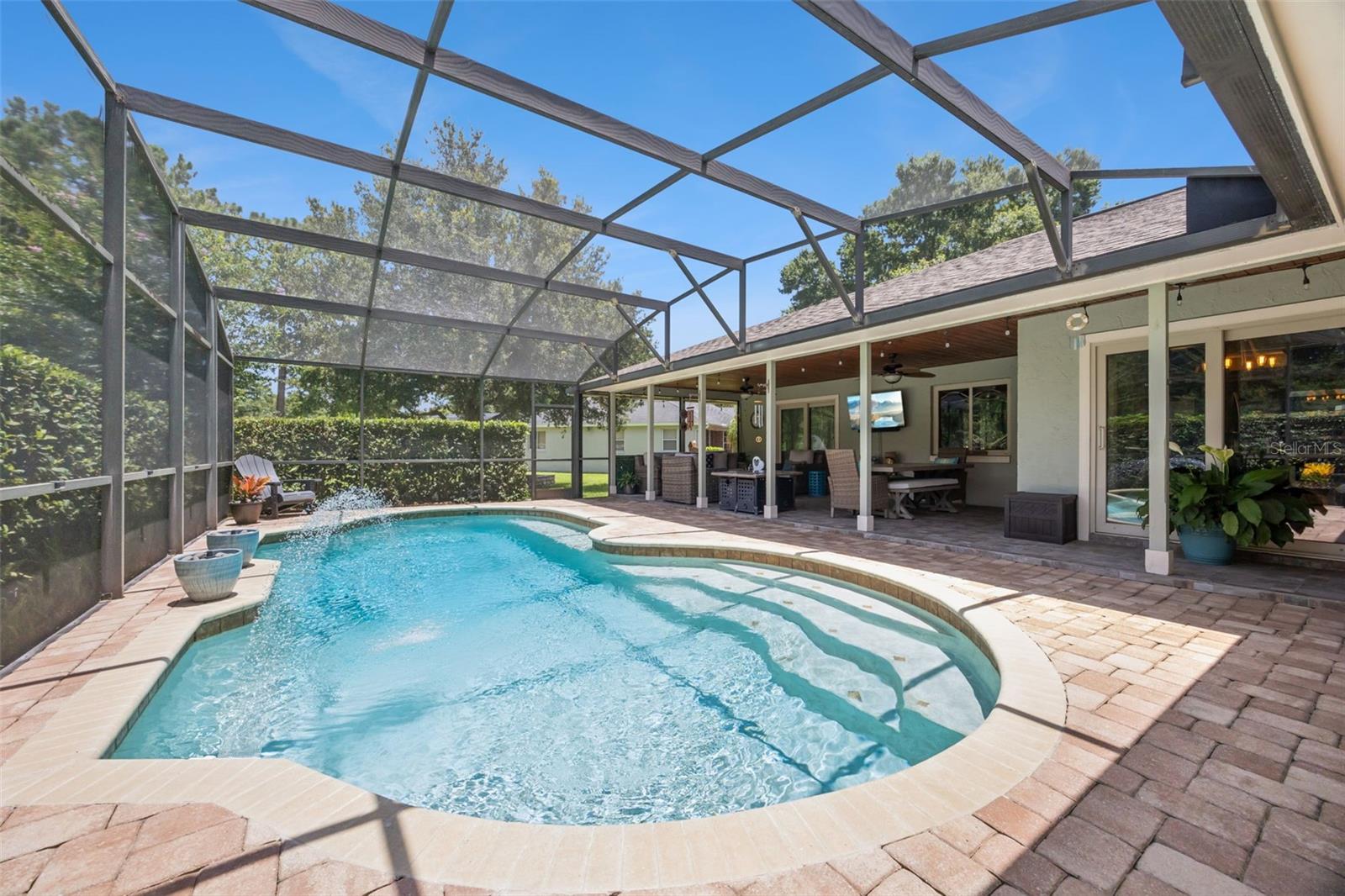 Photo 38