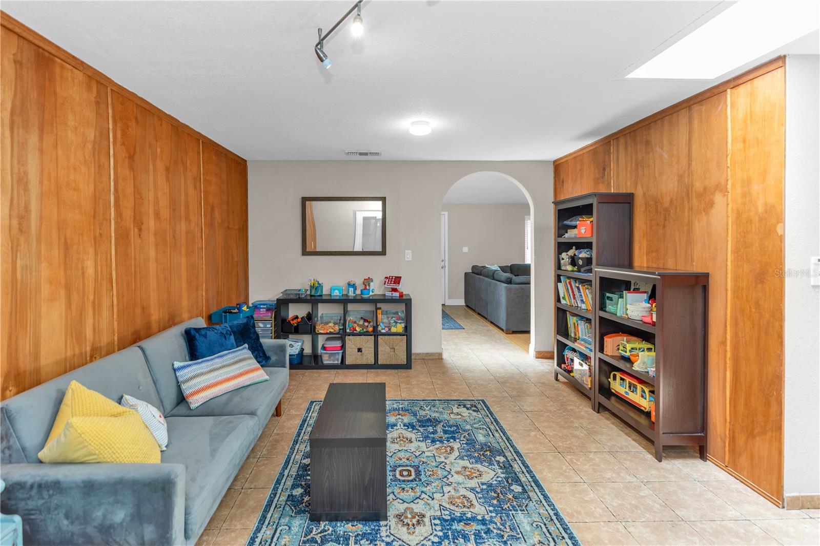 Photo 6