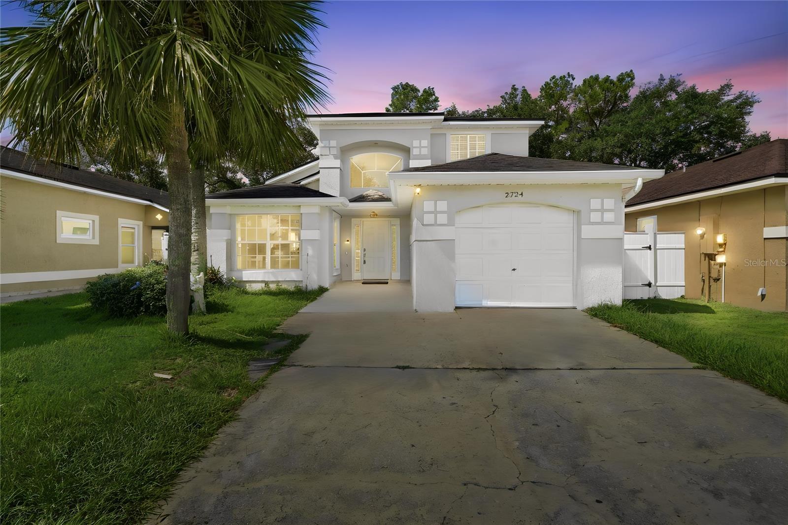 2724 EMERSON LANE