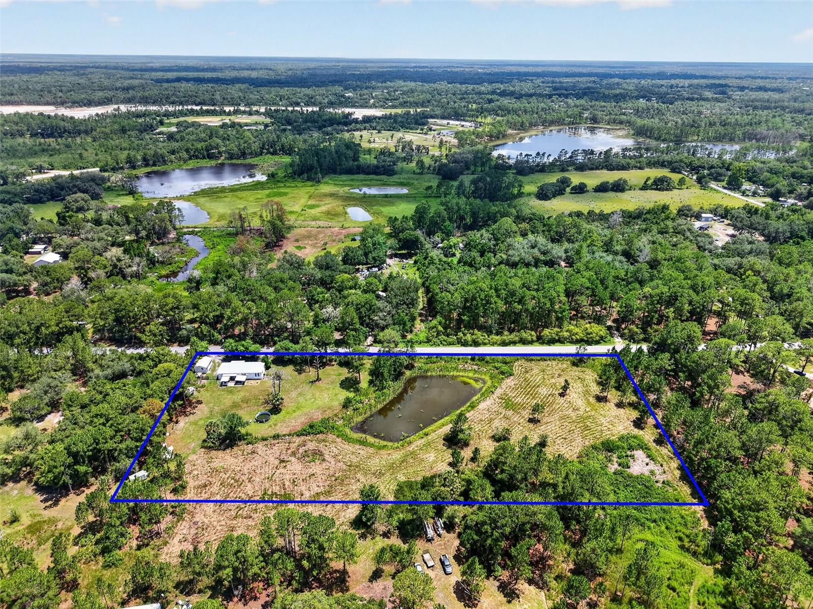 Listing photo 1 for 32439 Highland Lakes Rd