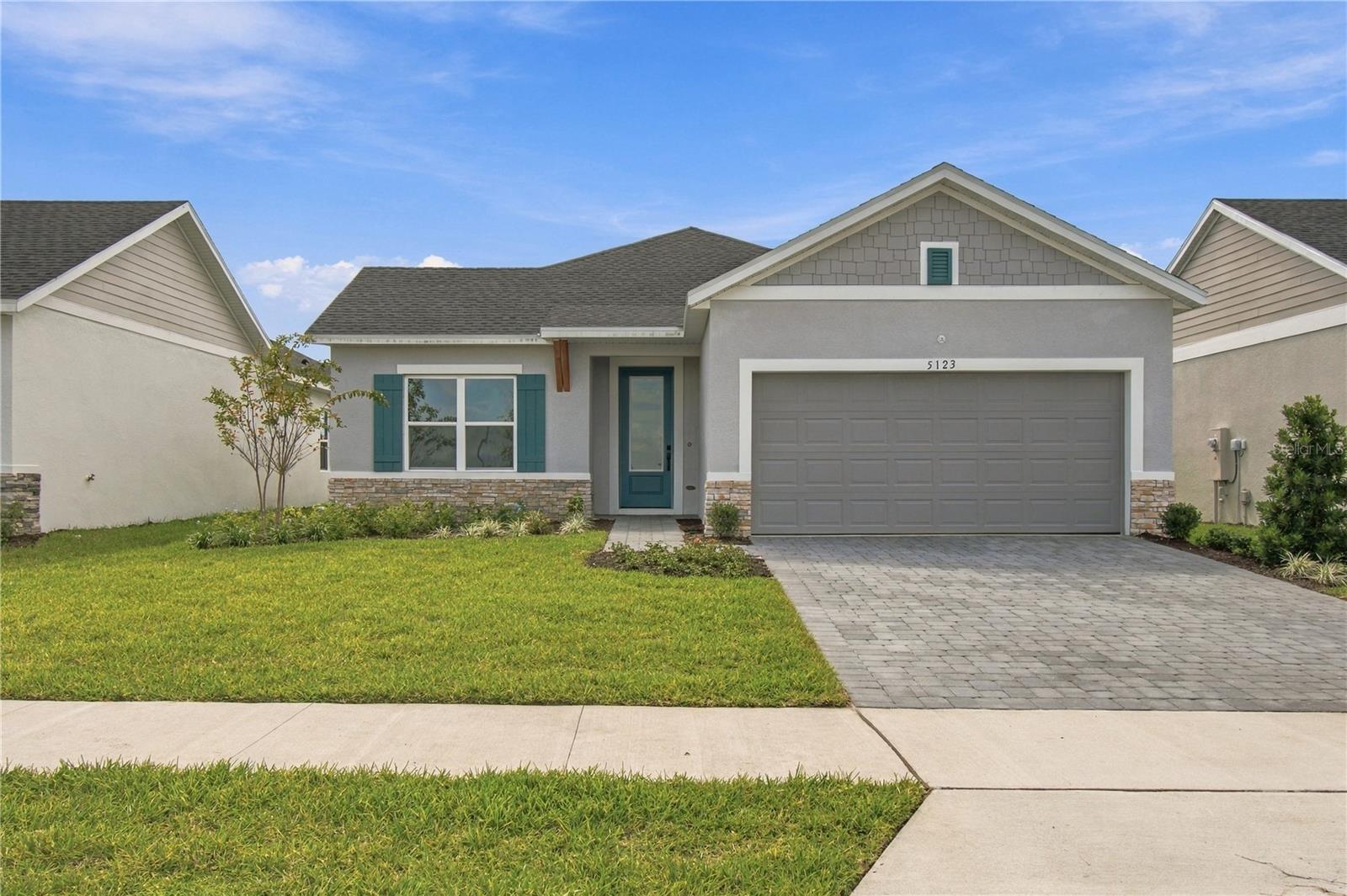 Listing photo 1 for 5123 Chattahoochee Bnd