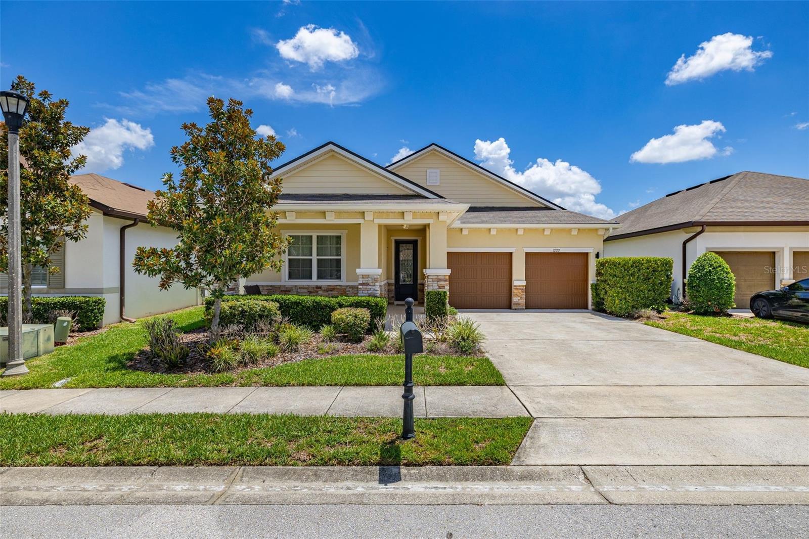 Listing photo for 1222 Yorkshire Ct