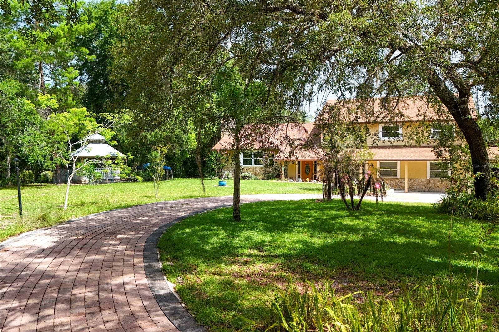 230 E PANAMA ROAD