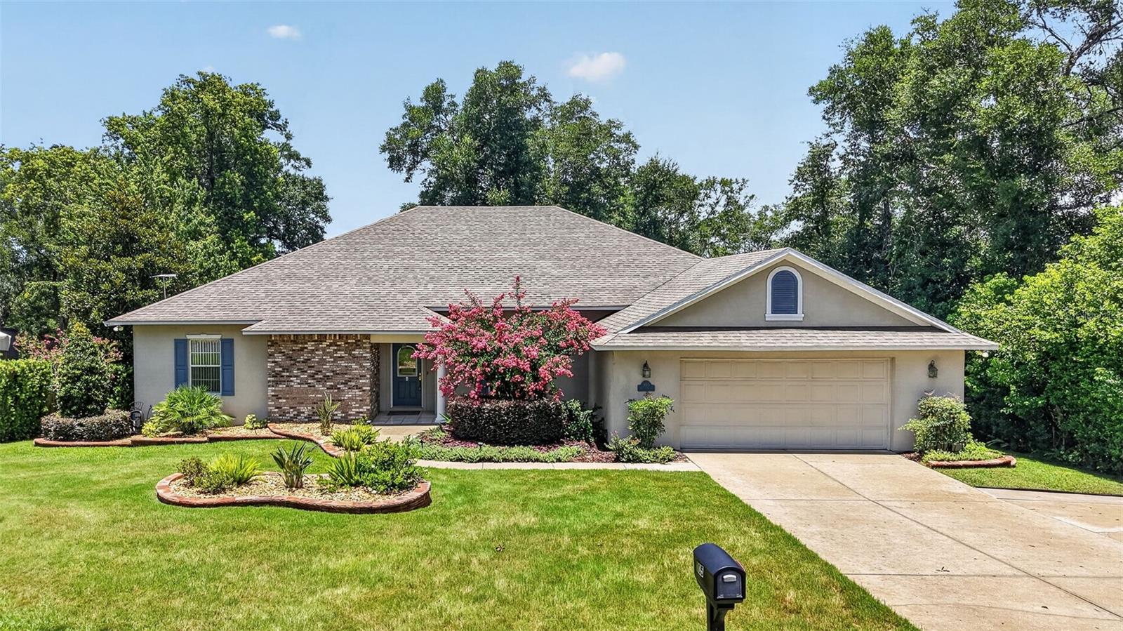 Listing photo 3 for 705 Hilltop Ct