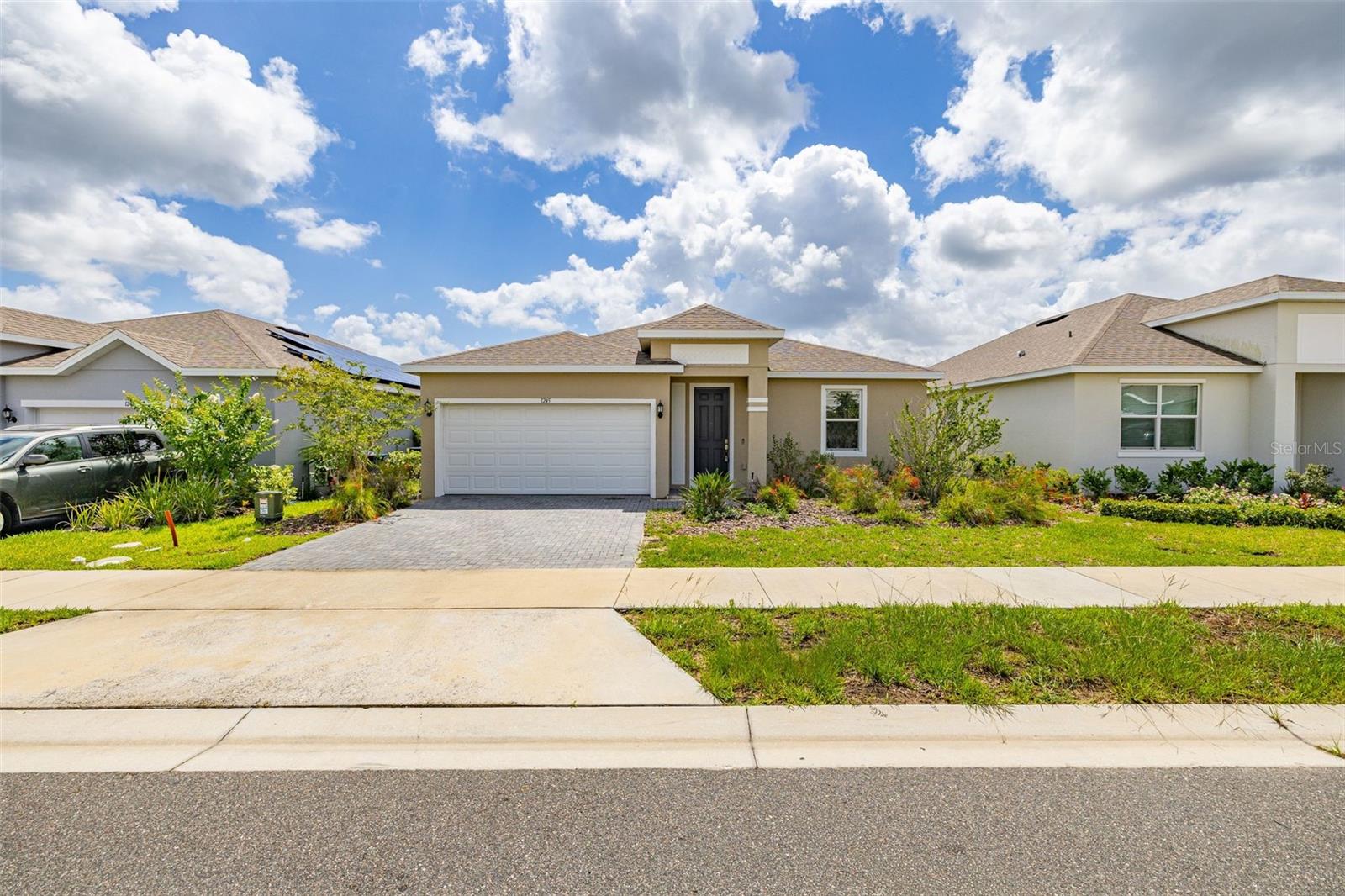 Listing photo 2 for 1245 Tupelo Trl