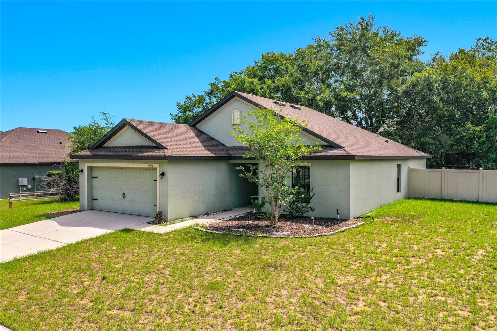 Listing photo 1 for 4475 Caicos Dr