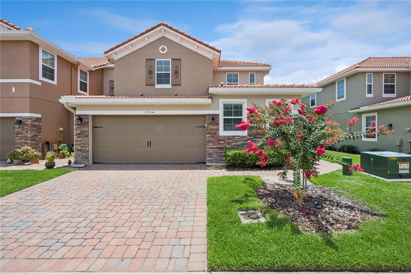 5571 SIRACUSA LANE