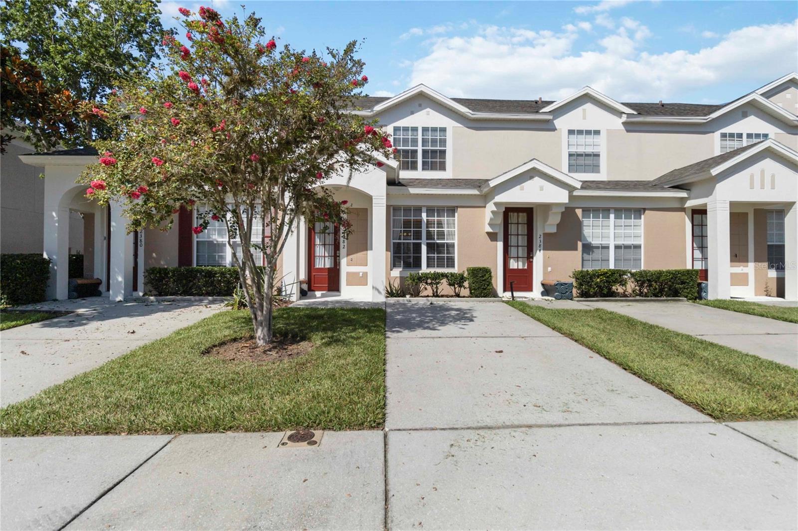 2382 SILVER PALM DRIVE