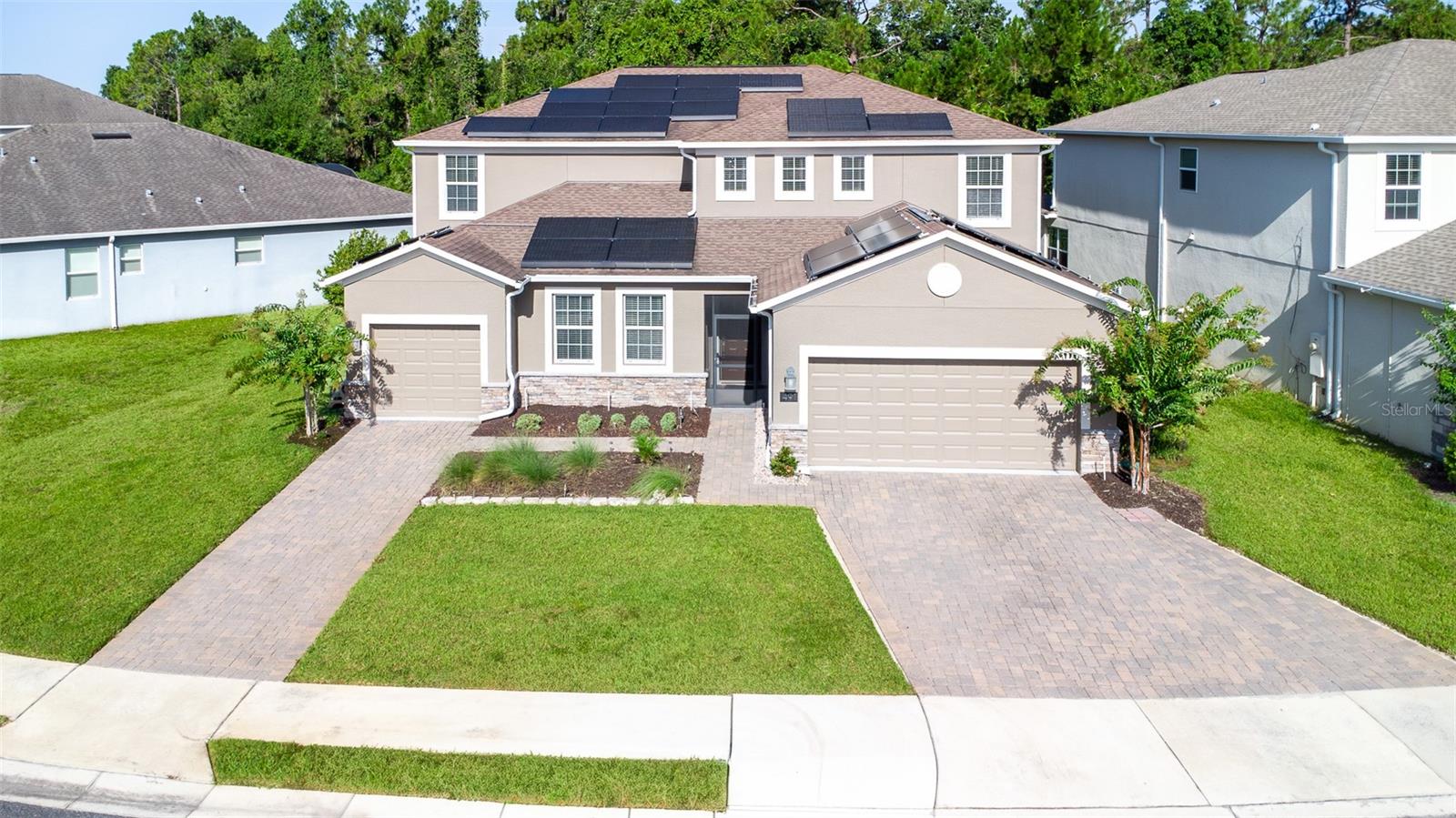 Listing photo 1 for 491 Brunswick Dr