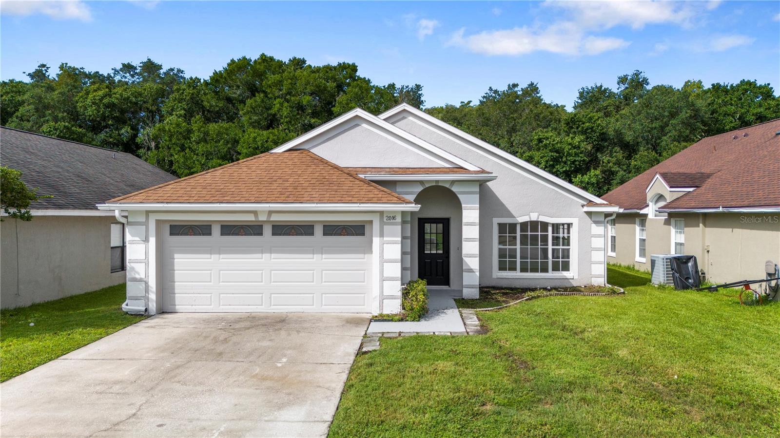 2016 LOCUST BERRY DRIVE