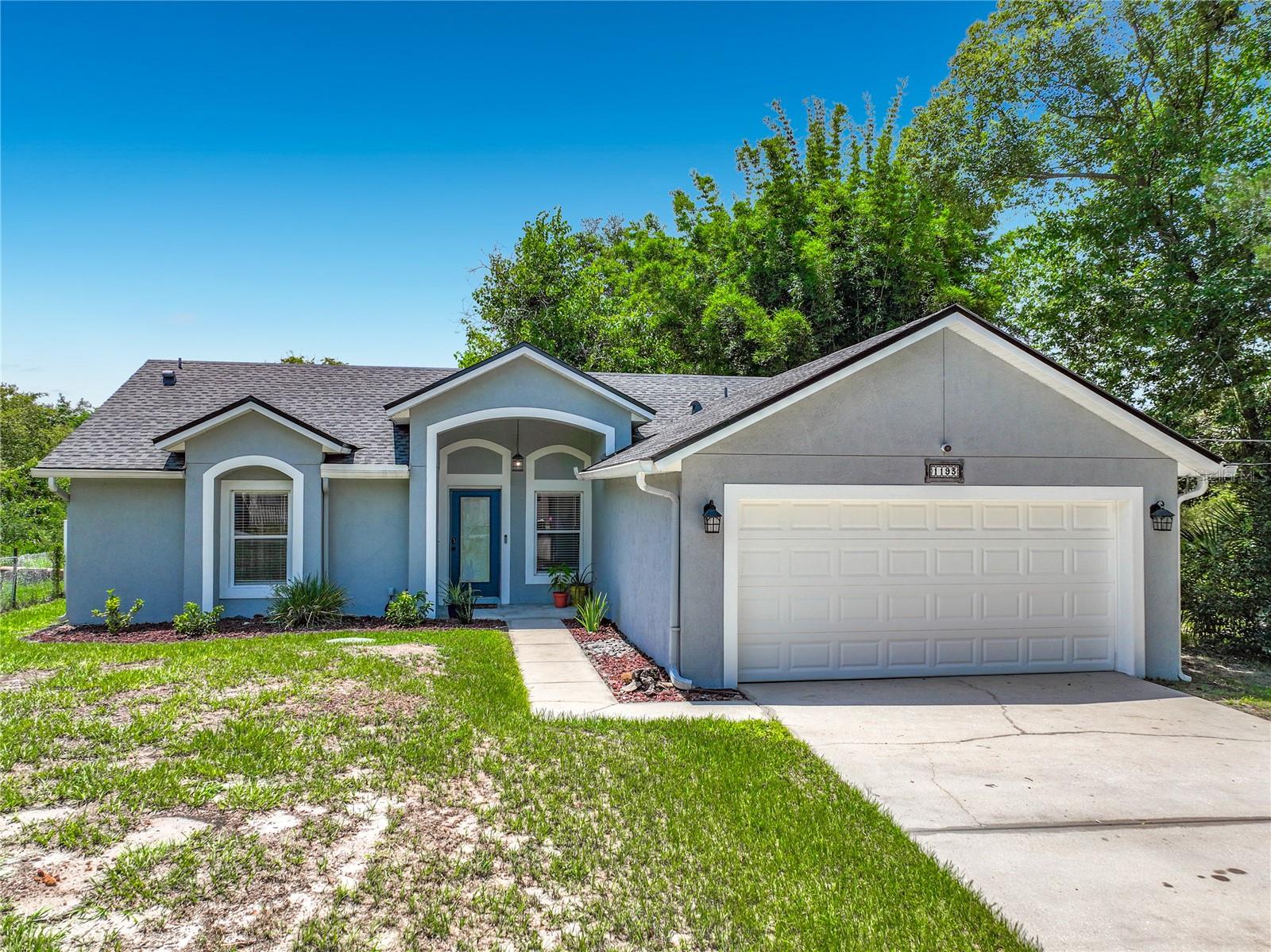 1193 LAKE LUCERNE CIRCLE