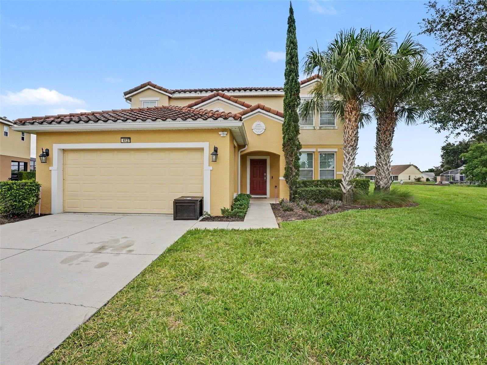 Listing photo 1 for 4127 Oak Tree Dr