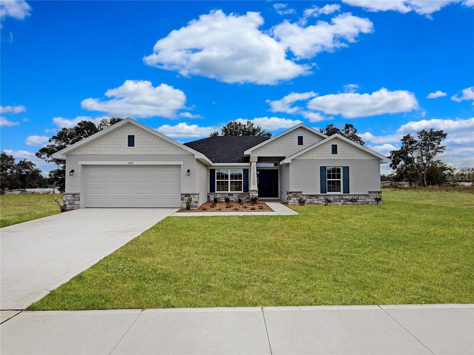 Listing photo 1 for 1676 Ann Rose Way