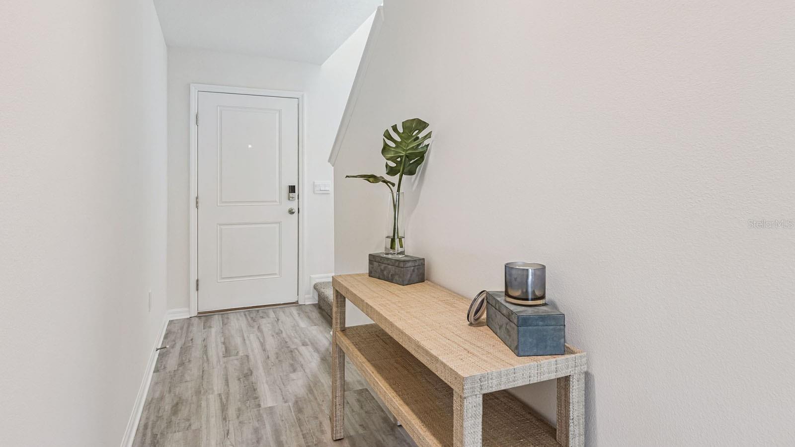 Listing photo 2 for 4702 Tony St
