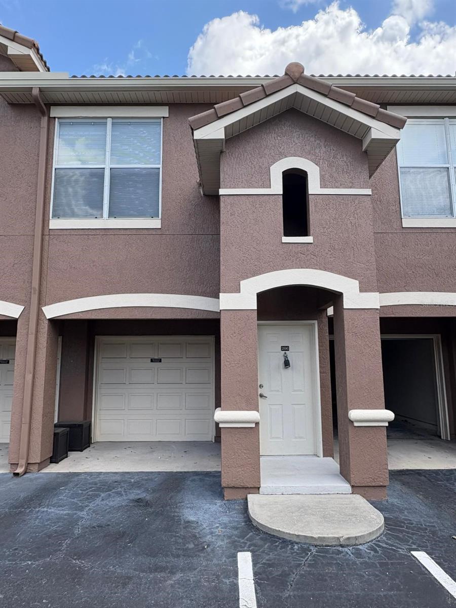 8801 VILLA VIEW CIRCLE Unit 206