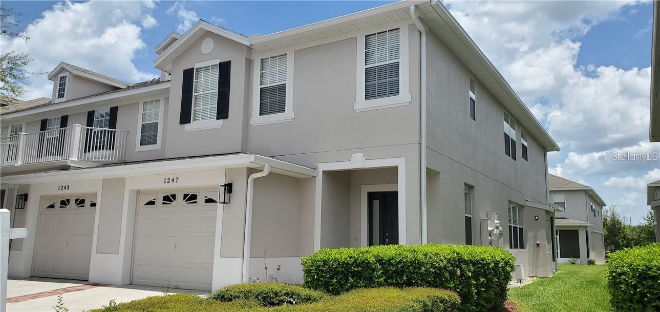 1247 FALLING STAR LANE