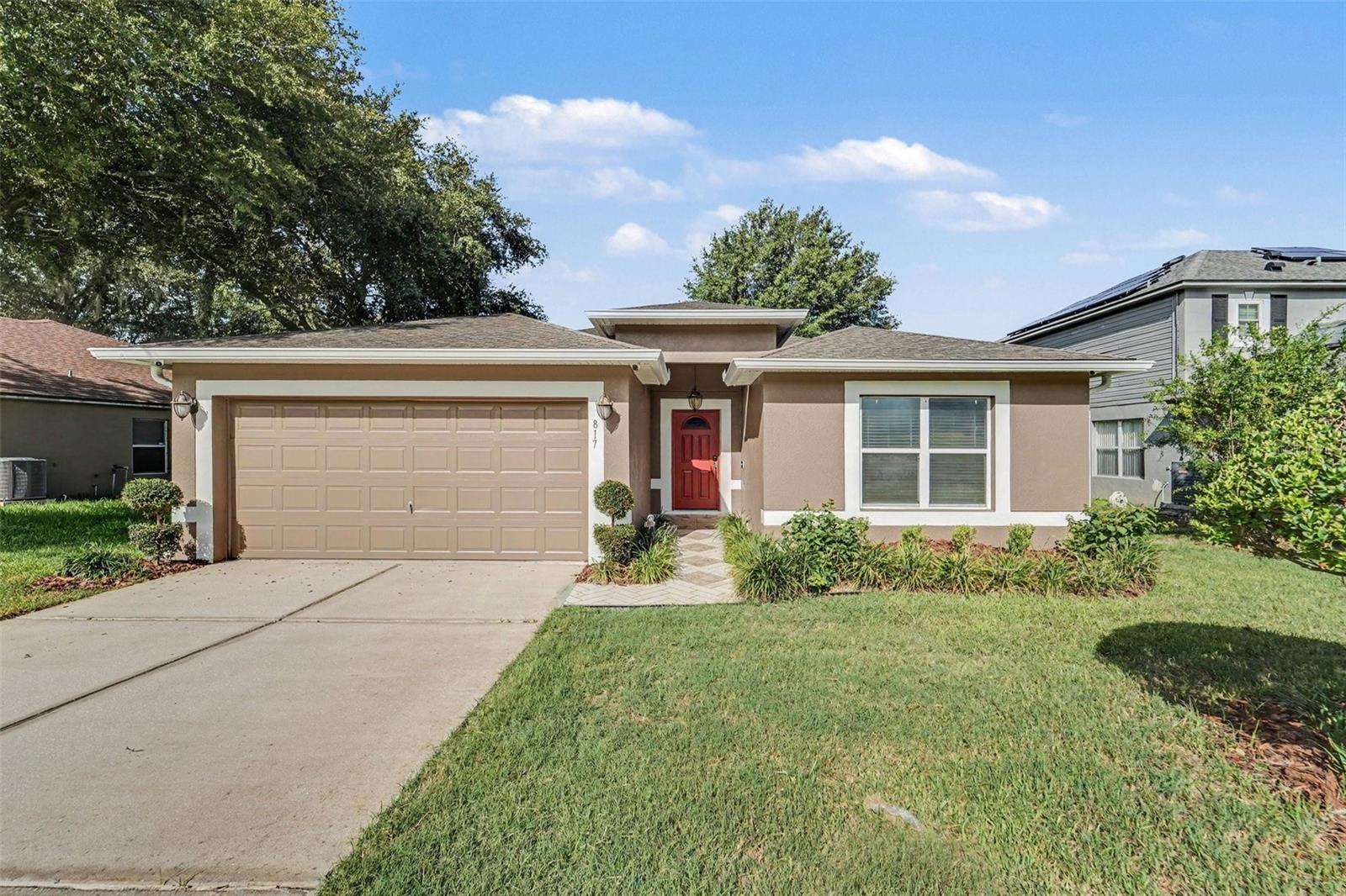 817 LAKE DOE BOULEVARD