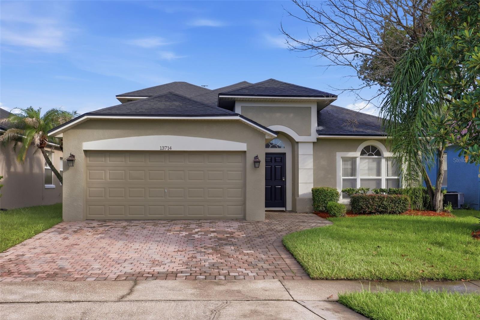 Listing photo for 13714 Huntwick Dr