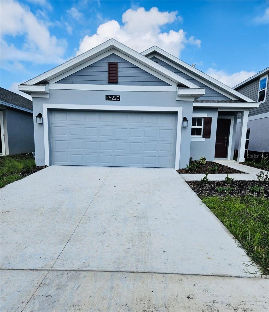 Listing photo 1 for 26220 Feathergrass Cir