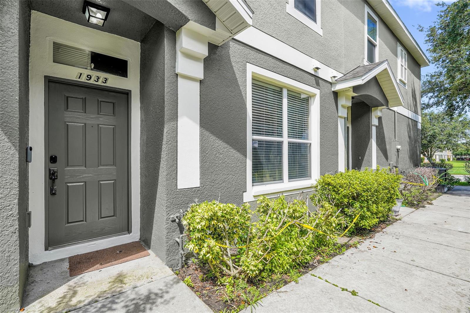 1933 ESTANCIA CIRCLE Unit 1933