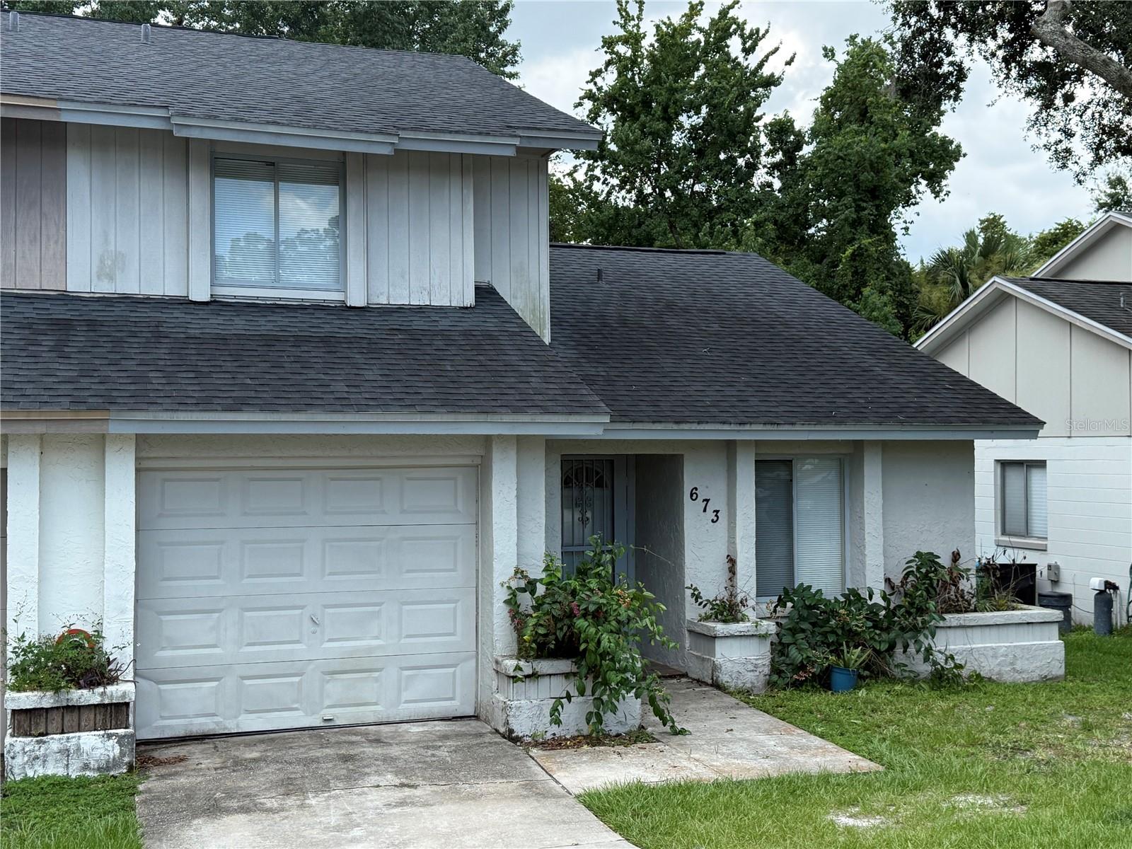 673 N WILDFLOWER COURT