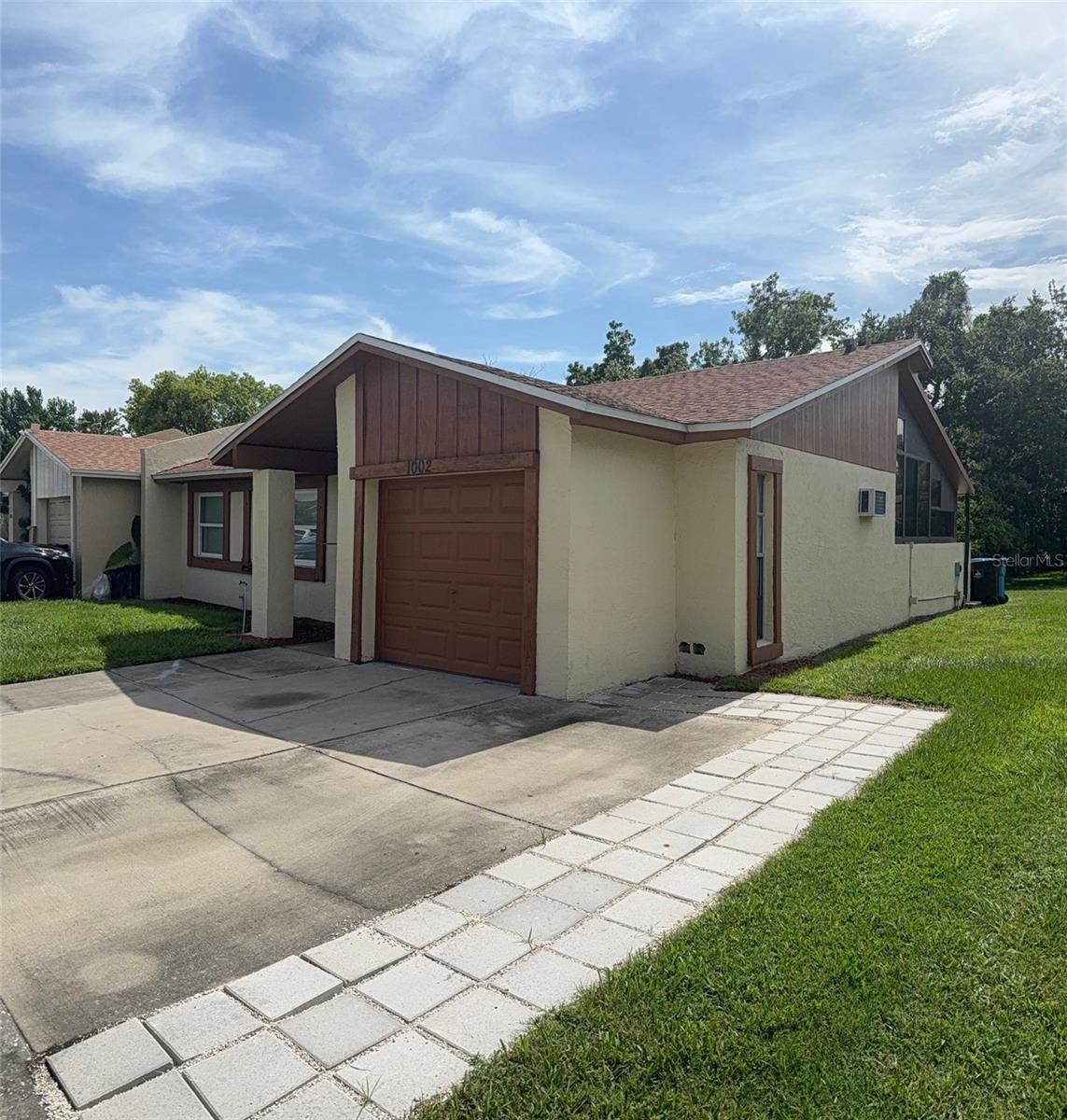 1002 OROPESA AVENUE