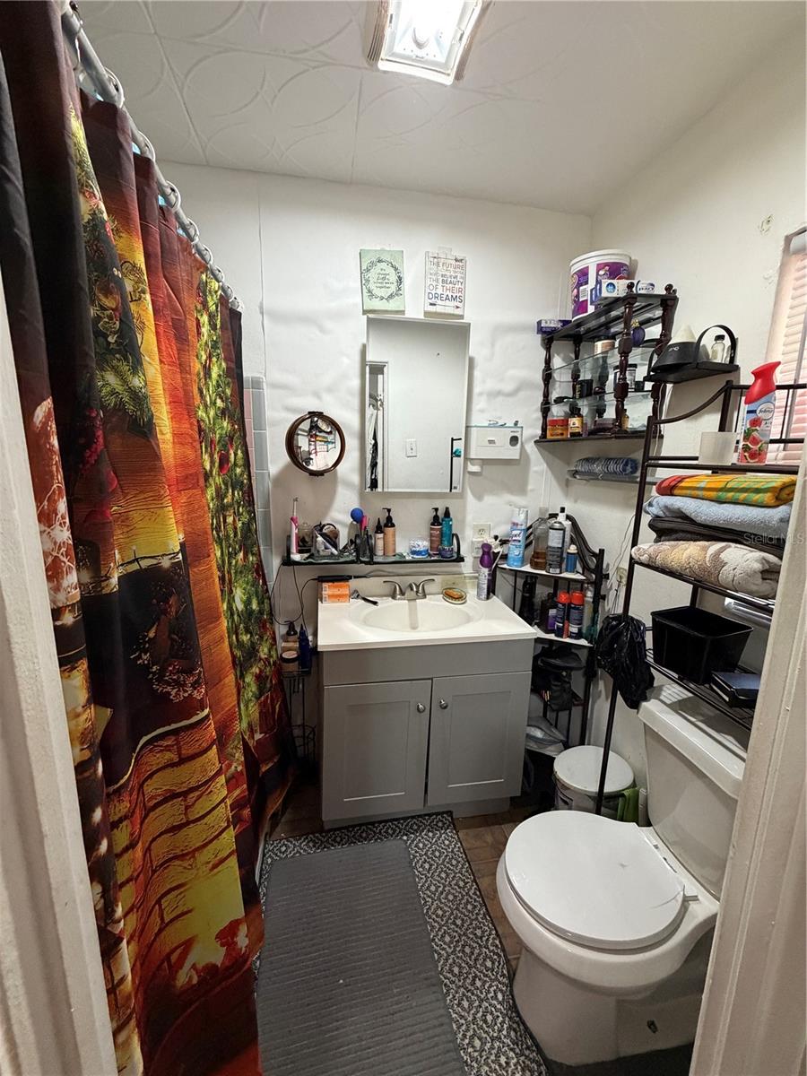 Photo 9