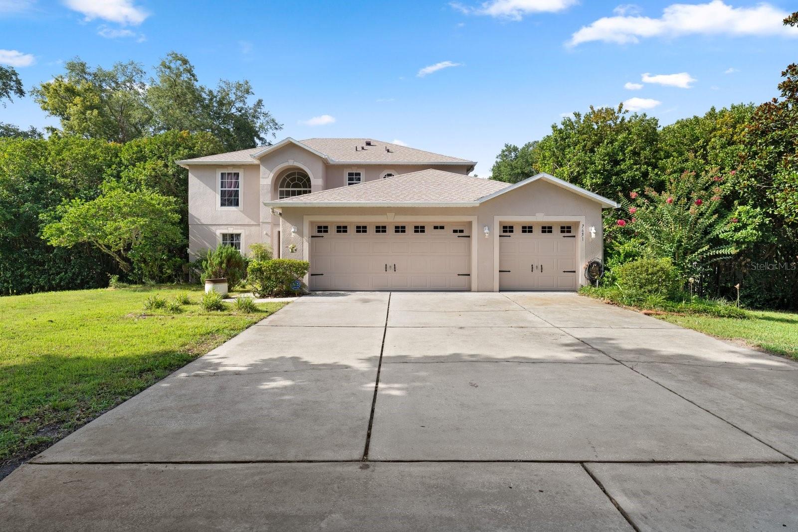 7651 LAKE ANDREA CIRCLE