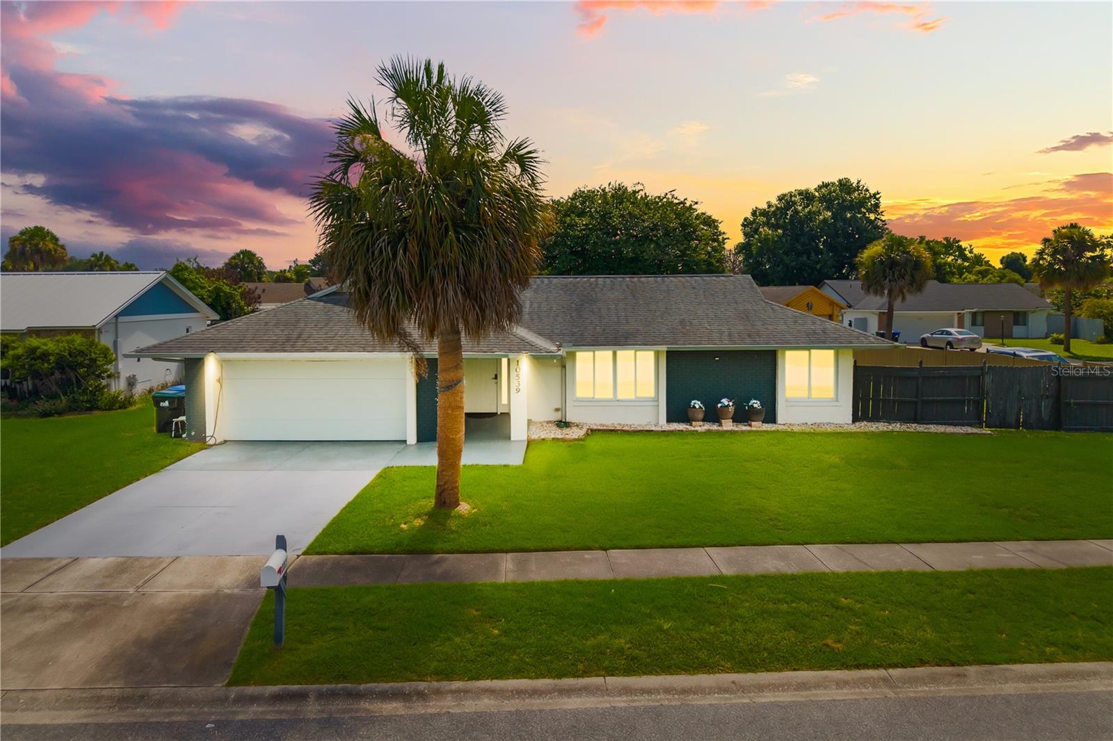 10539 WOODWAY DRIVE