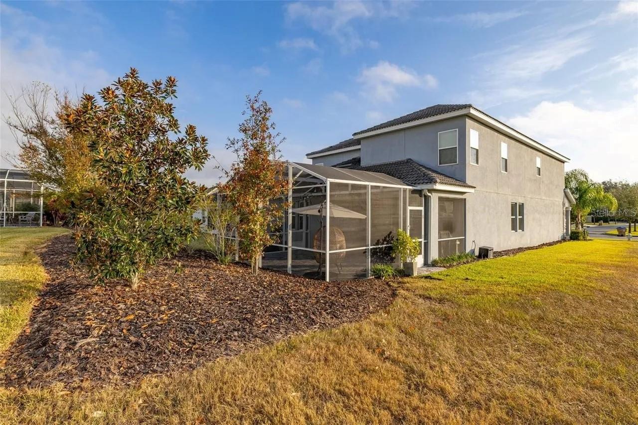 Photo 52