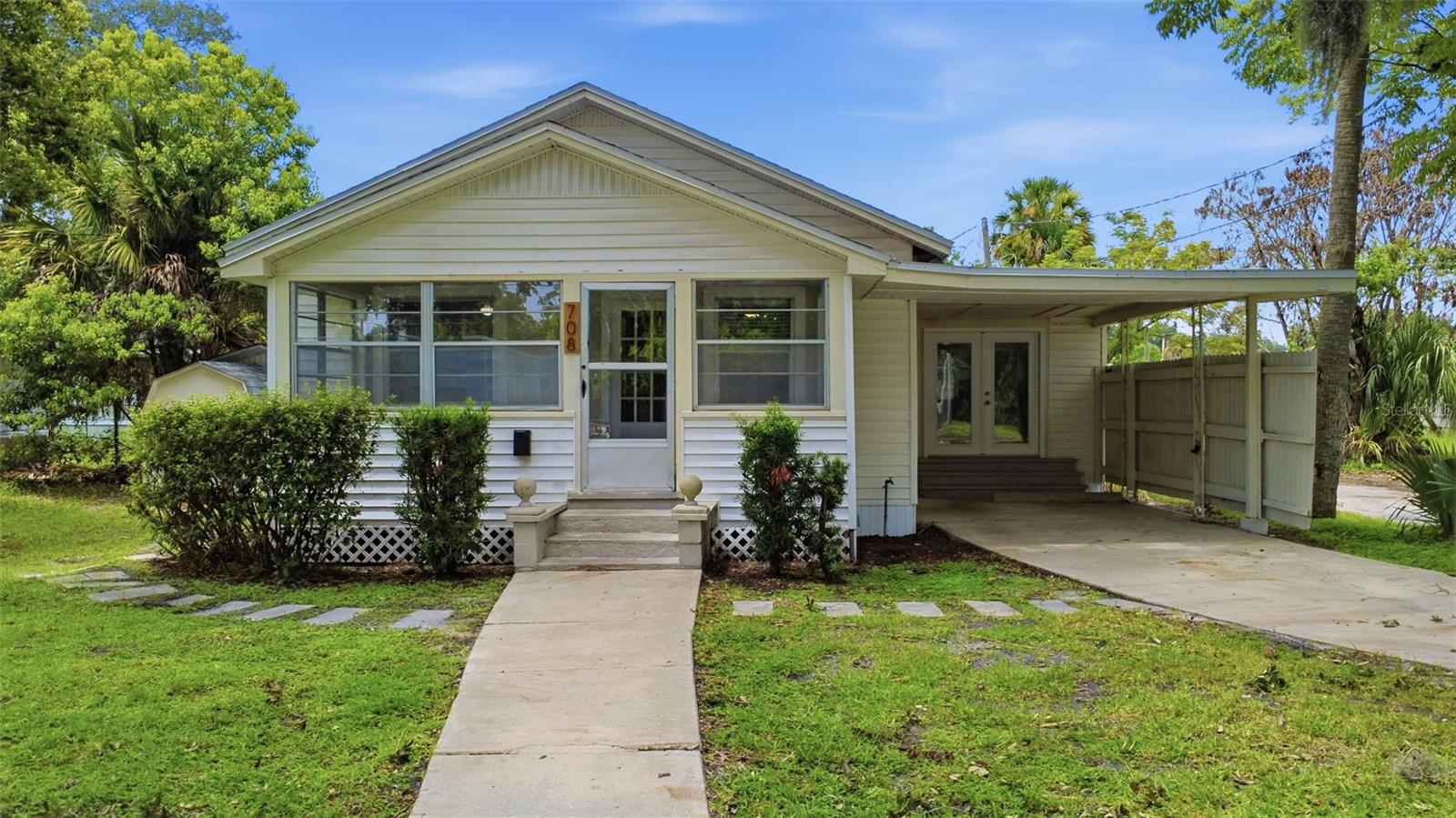 708 CELERY AVENUE