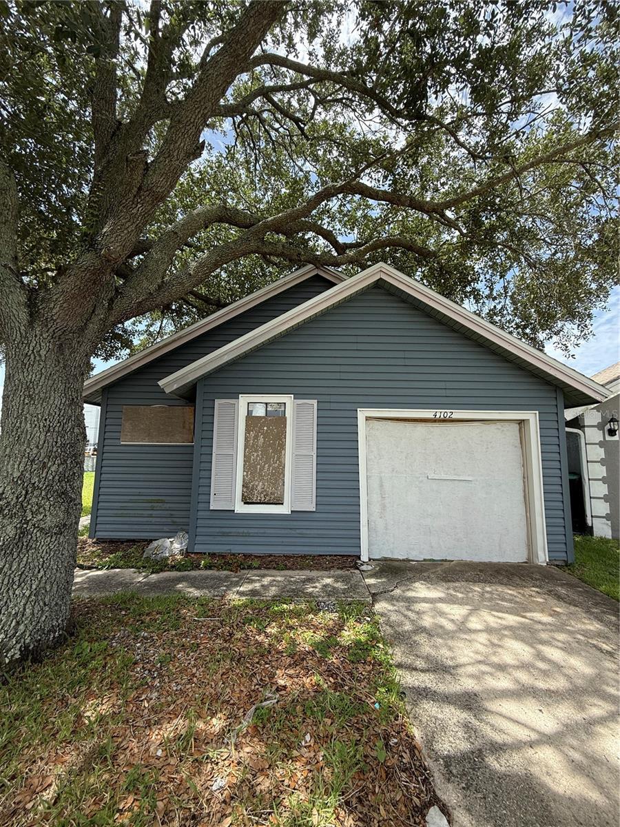 4102 GULFSTREAM BAY COURT