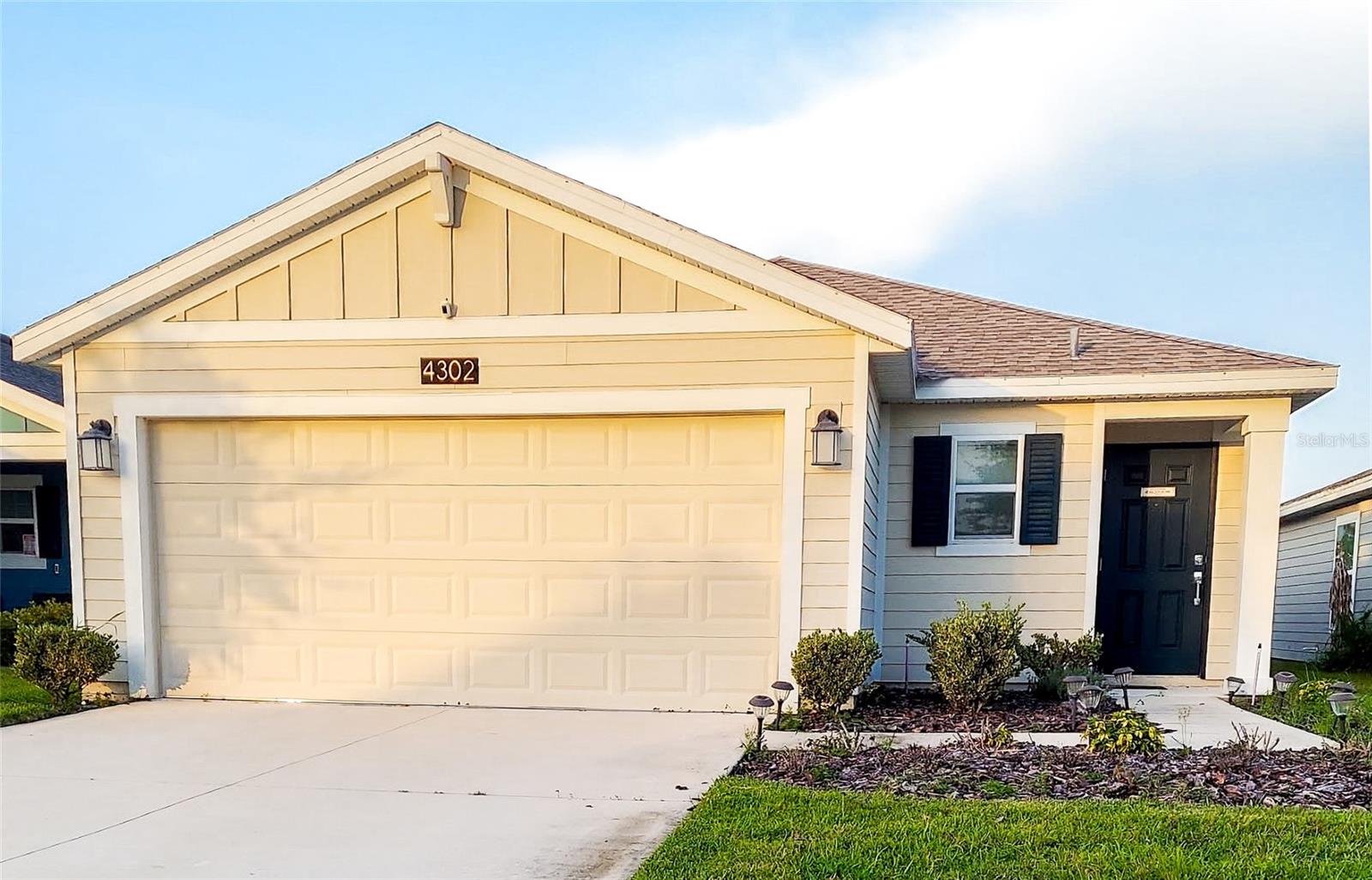 4302 SUNNY CREEK PLACE