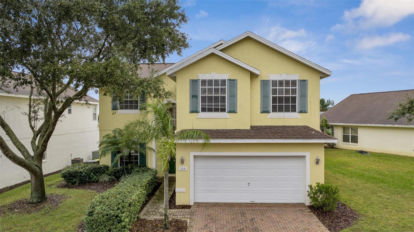 Listing photo 1 for 318 Windsor Pl