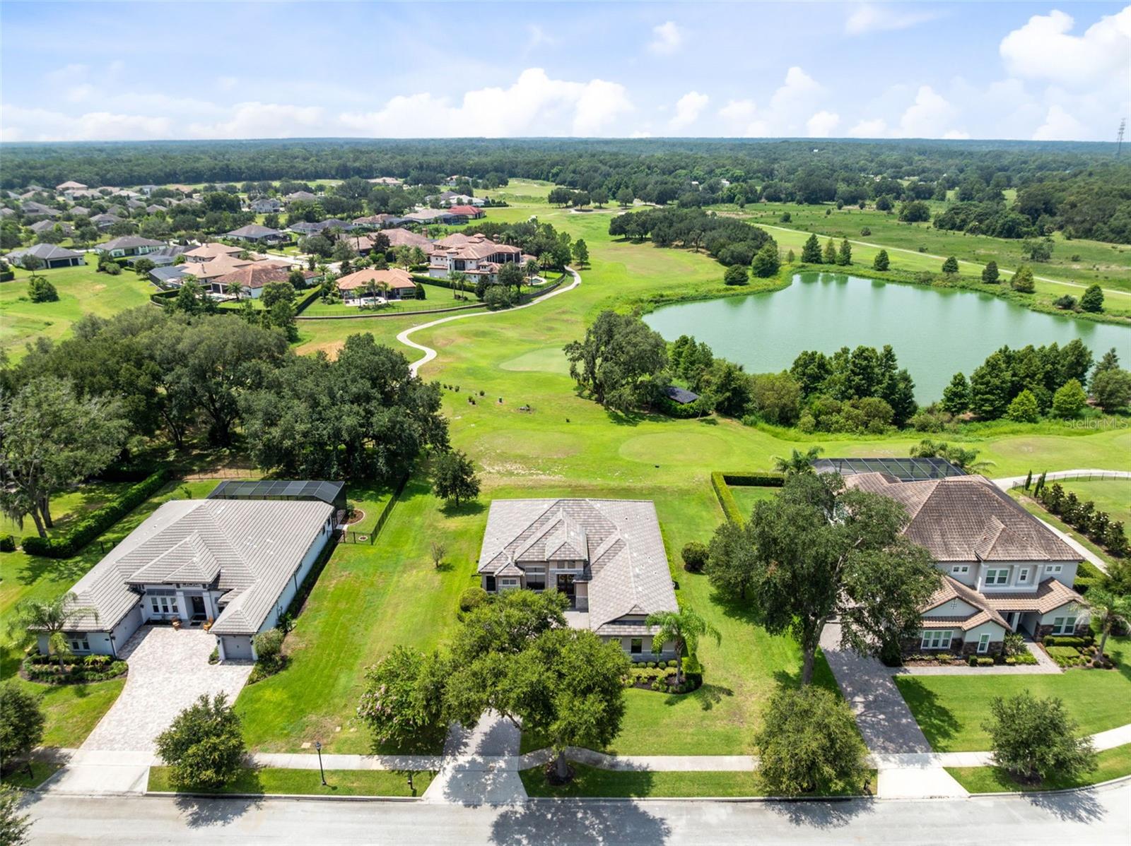 Listing photo 2 for 25858 Crossings Bluff Ln