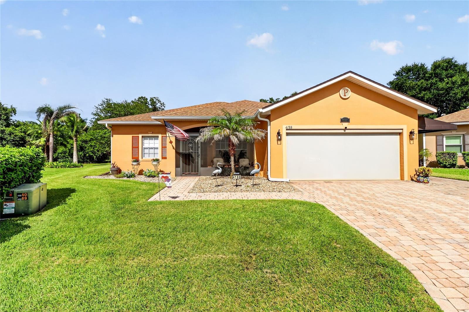 Listing photo 2 for 4188 Aberdeen Ln