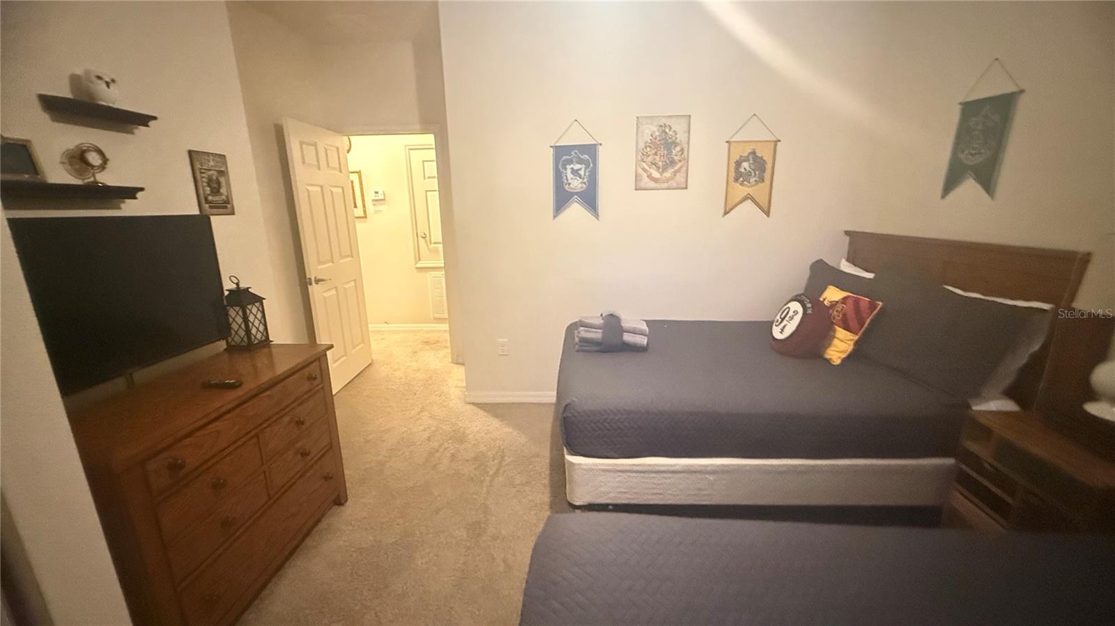 Photo 32
