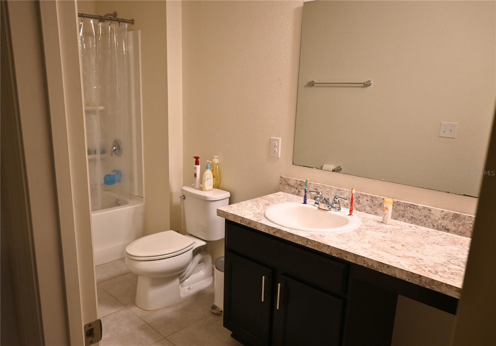 Photo 27