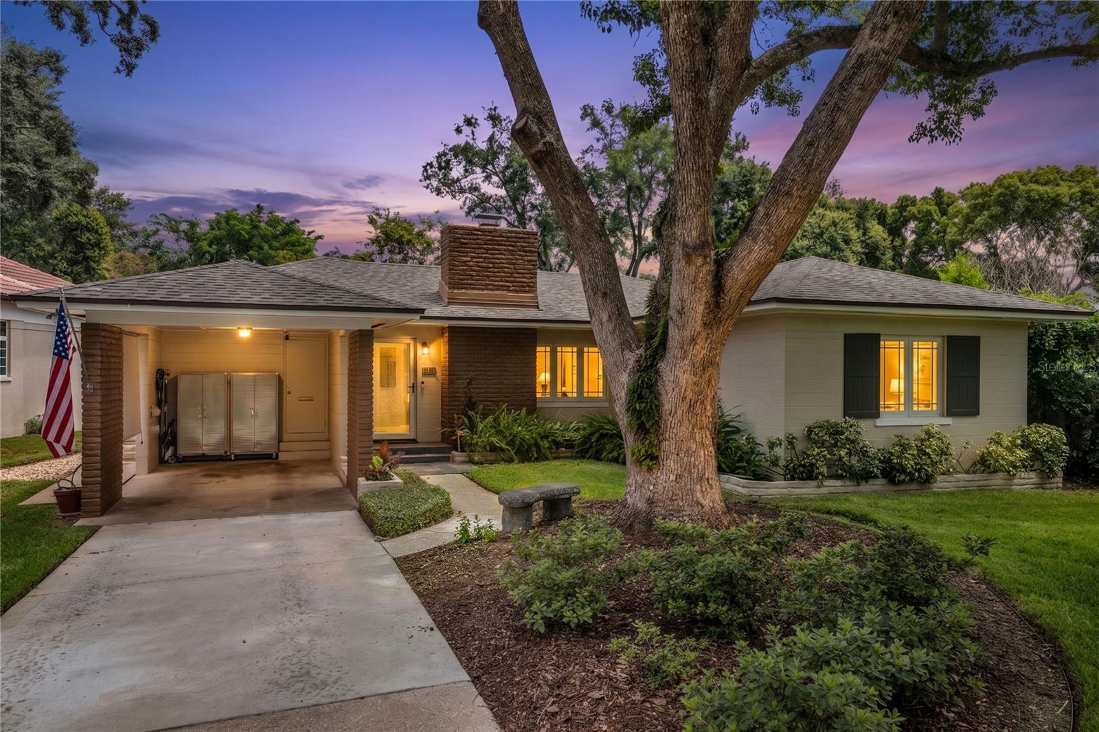 1215 DELANEY PARK DRIVE