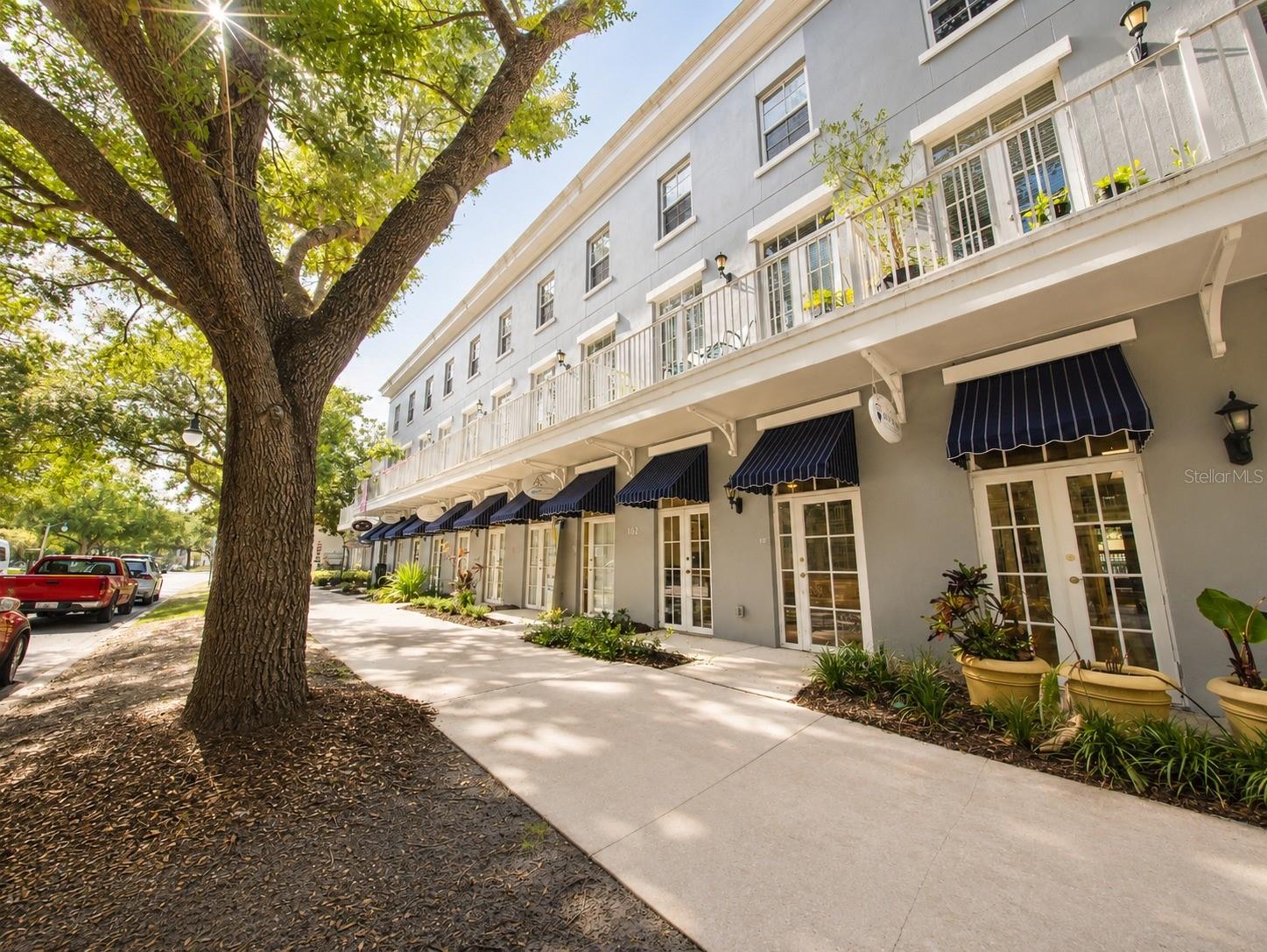 660 CELEBRATION AVENUE Unit 240