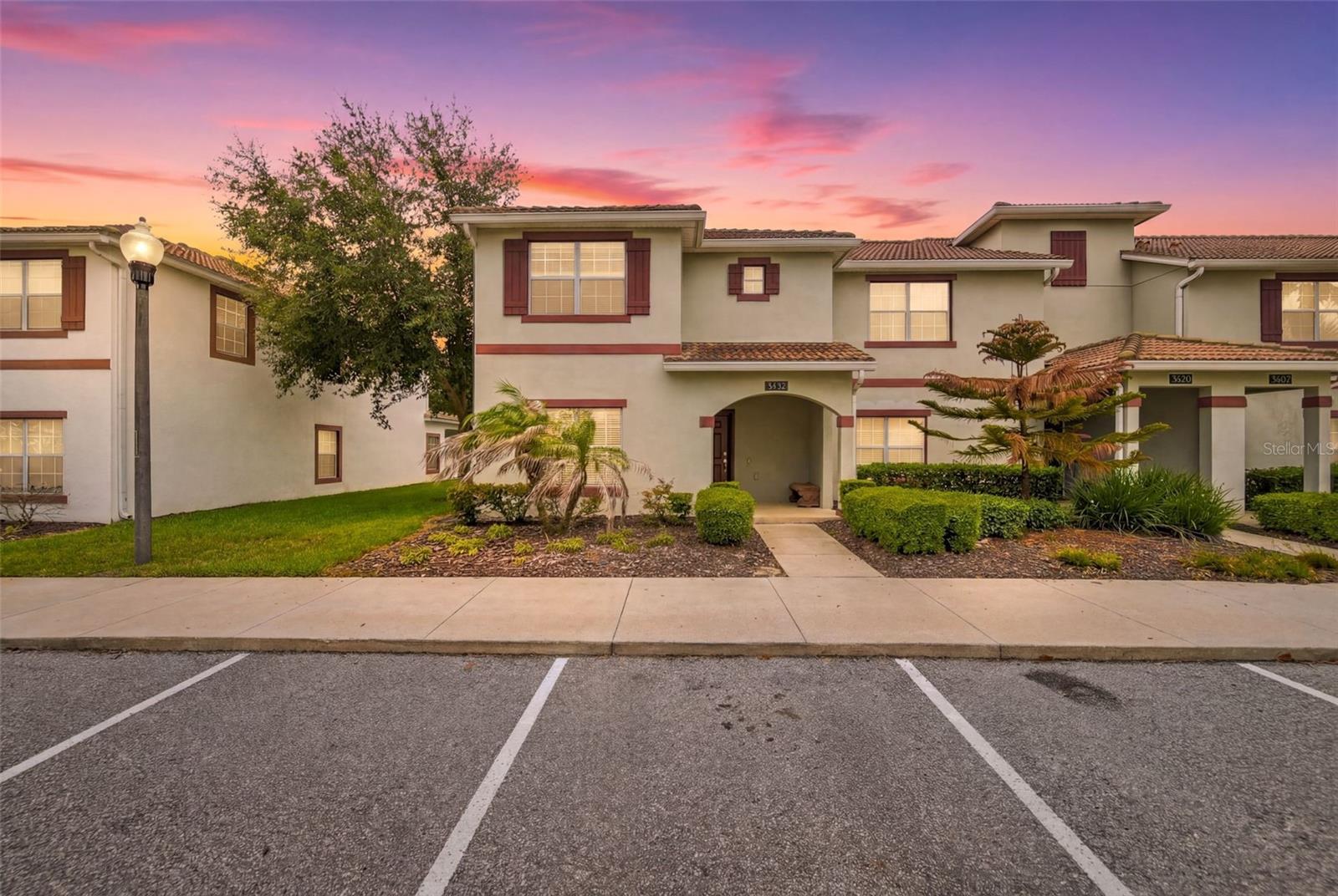 1582 MOON VALLEY DRIVE