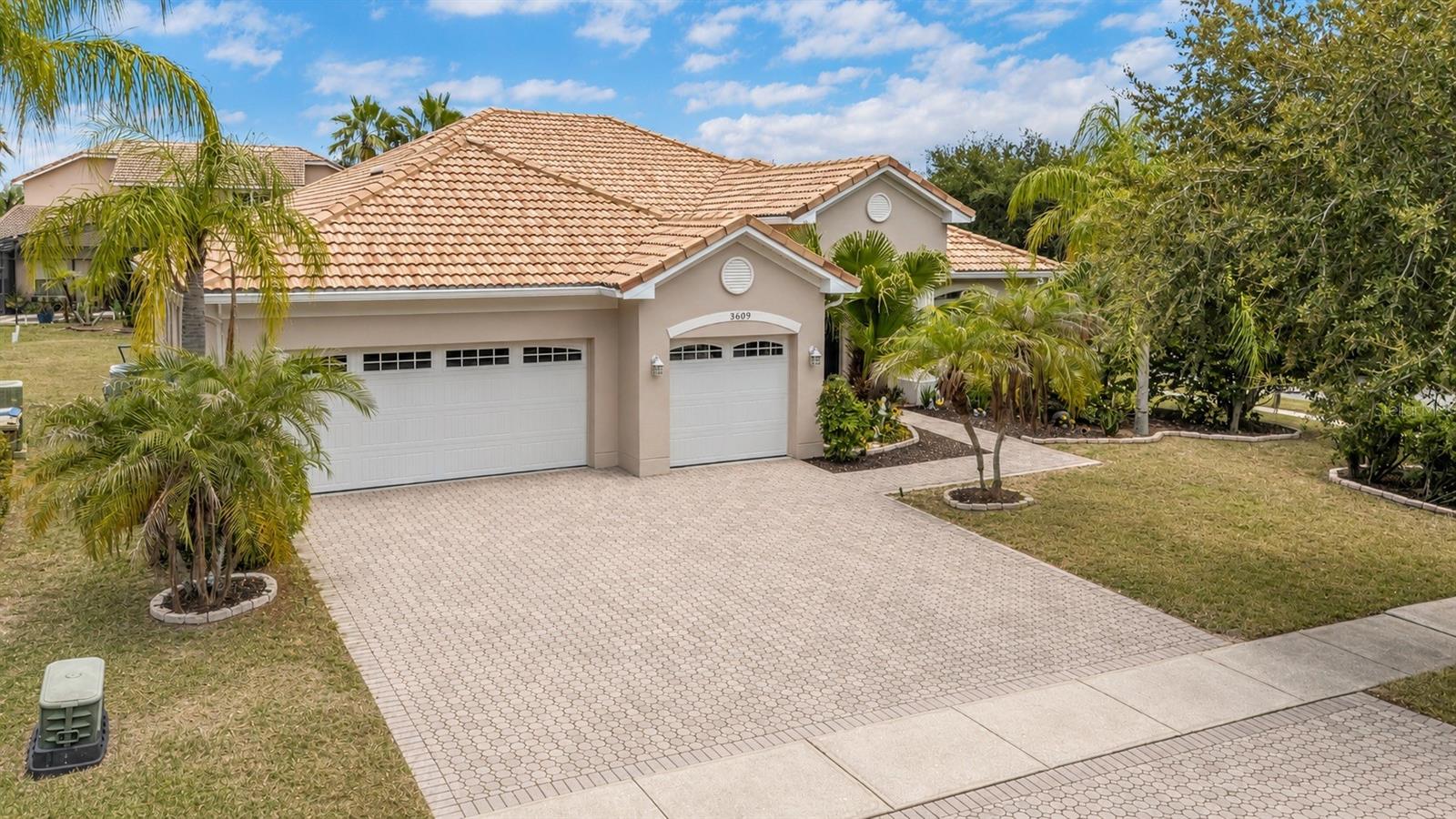 3609 VALLEYVIEW DRIVE