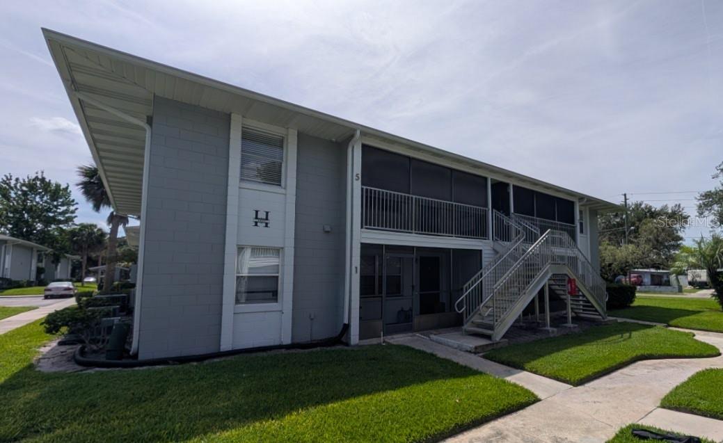 700 E AIRPORT BOULEVARD Unit H5